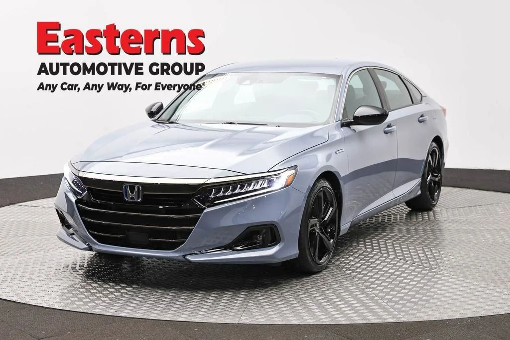 Used 2022 Gray Honda Sport image 1