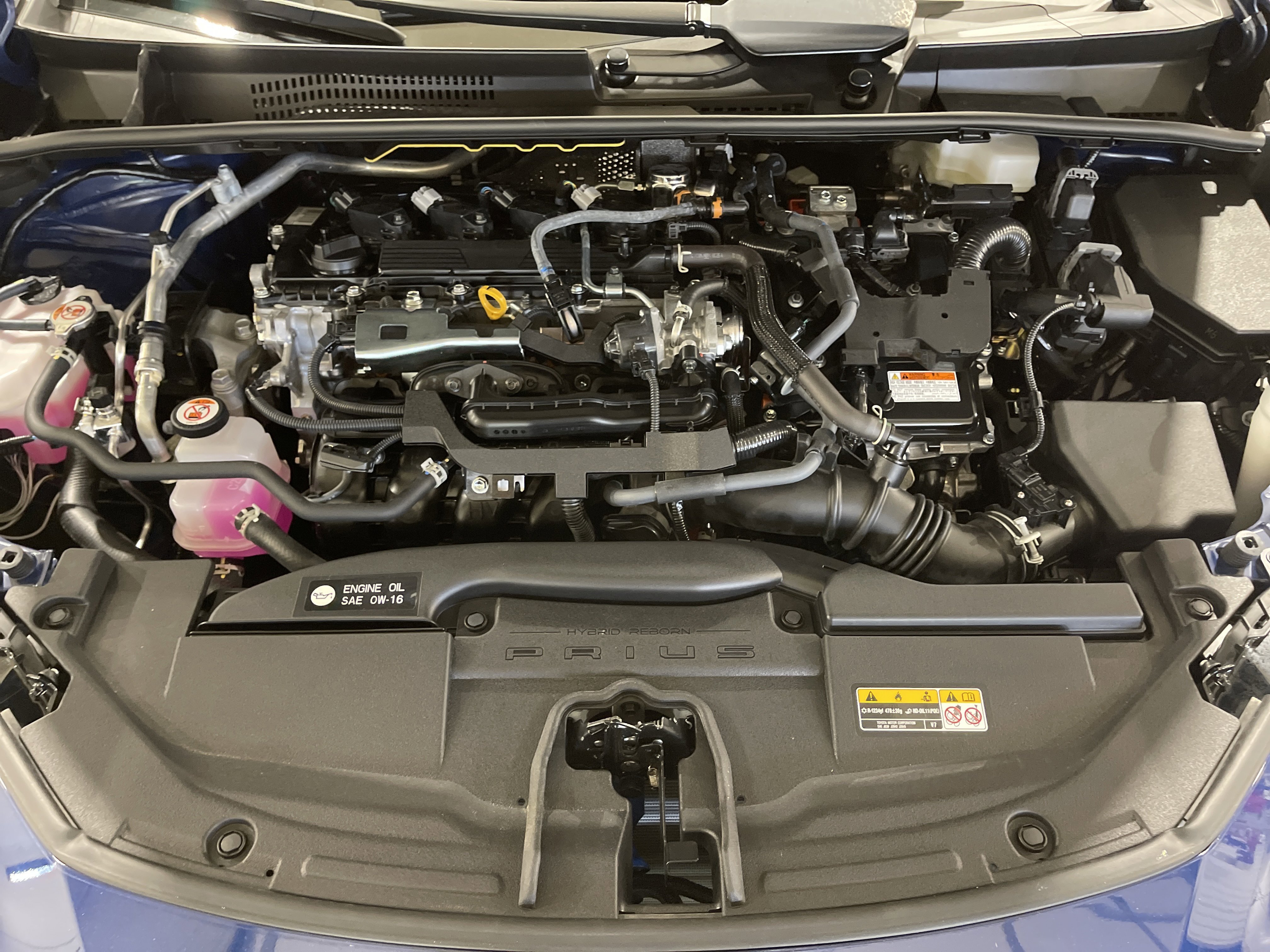 Certified Used 2024 Reservoir Blue Toyota Limited image 9