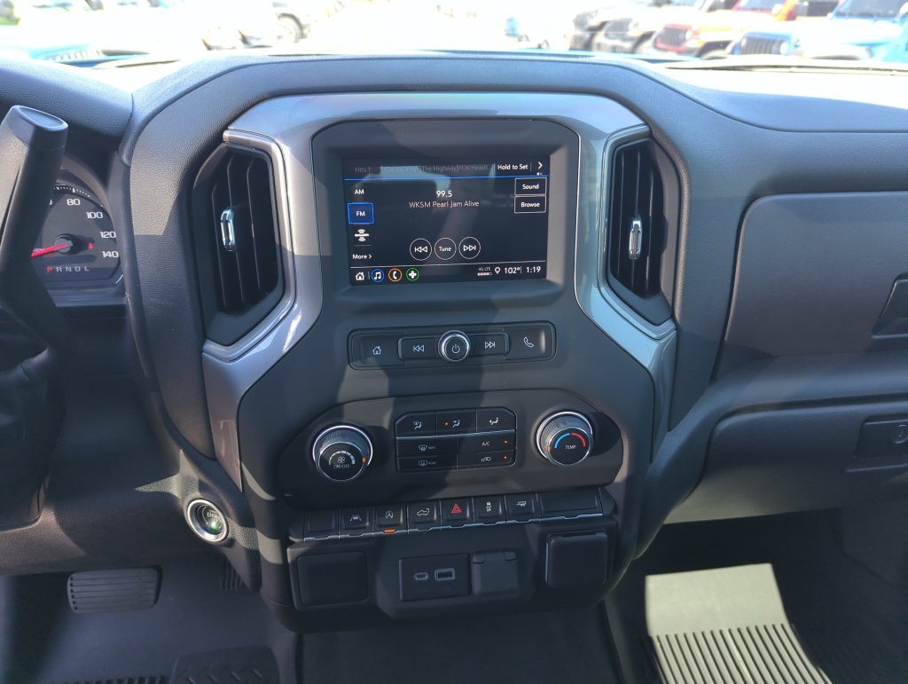 Used 2022 Blue Chevrolet Custom image 23