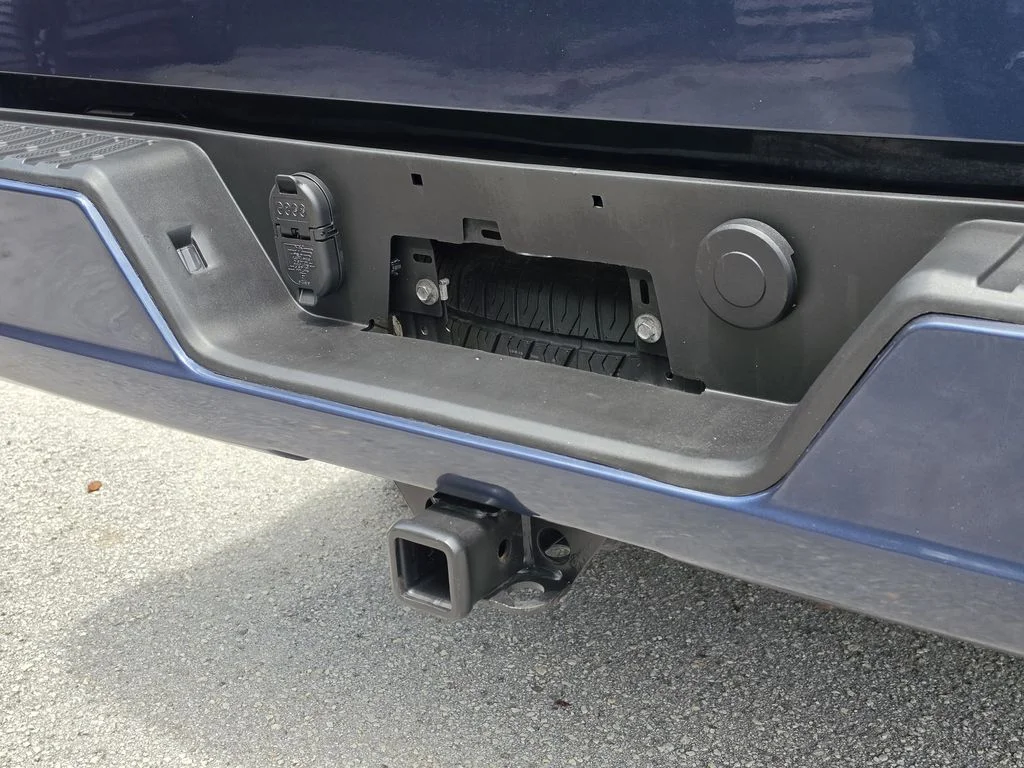 Certified Used 2022 Blue Metallic Chevrolet  image 11