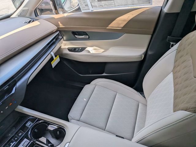 New 2026 Champagne Silver Metallic Nissan Platinum image 16