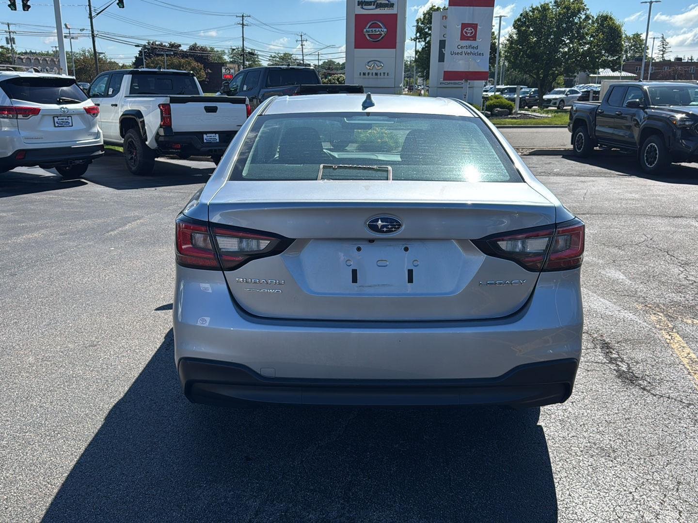 Used 2024 Ice Silver Metallic Subaru Premium image 5
