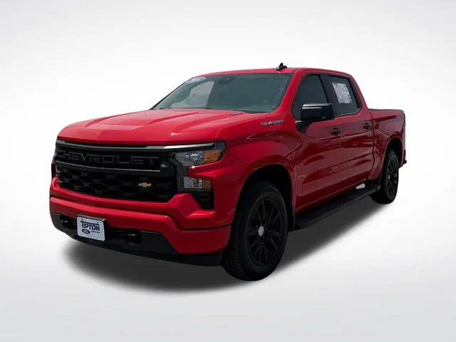 Pre-Owned 2024 Chevrolet Silverado 1500 Custom RWD 4 Door Crew Cab Short Bed Truck