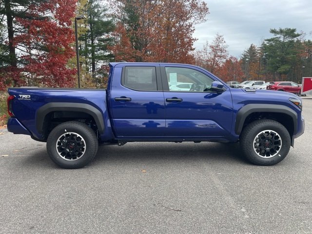 2025 Toyota Tacoma TRD Off-Road Double Cab photo 4