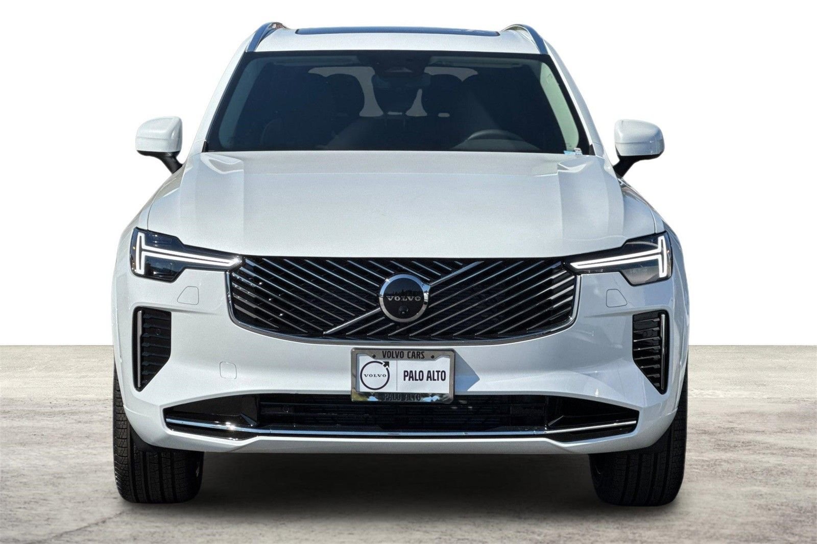 2026 Volvo XC90 Plus - Photo 10