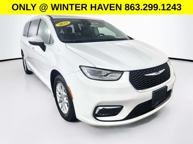 Used 2023 White Chrysler Touring L image 1