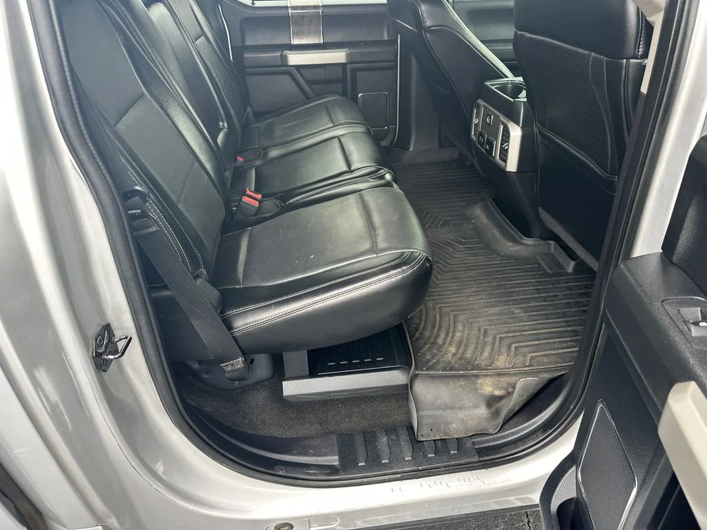 Used 2018 Silver Ford Lariat image 15