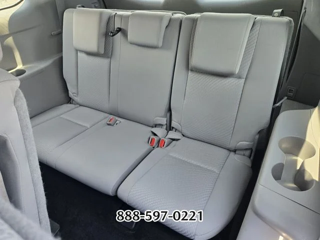 Used 2019 Silver Toyota LE image 12