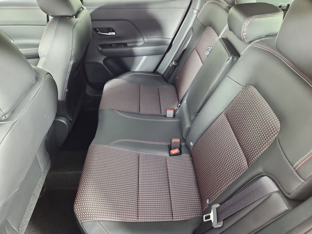 2026 Nissan KICKS SR AWD - Photo 11