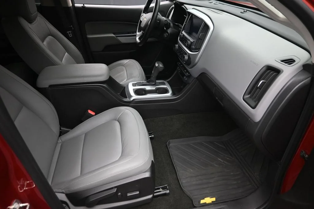 Certified Used 2016 Red Chevrolet LT image 9