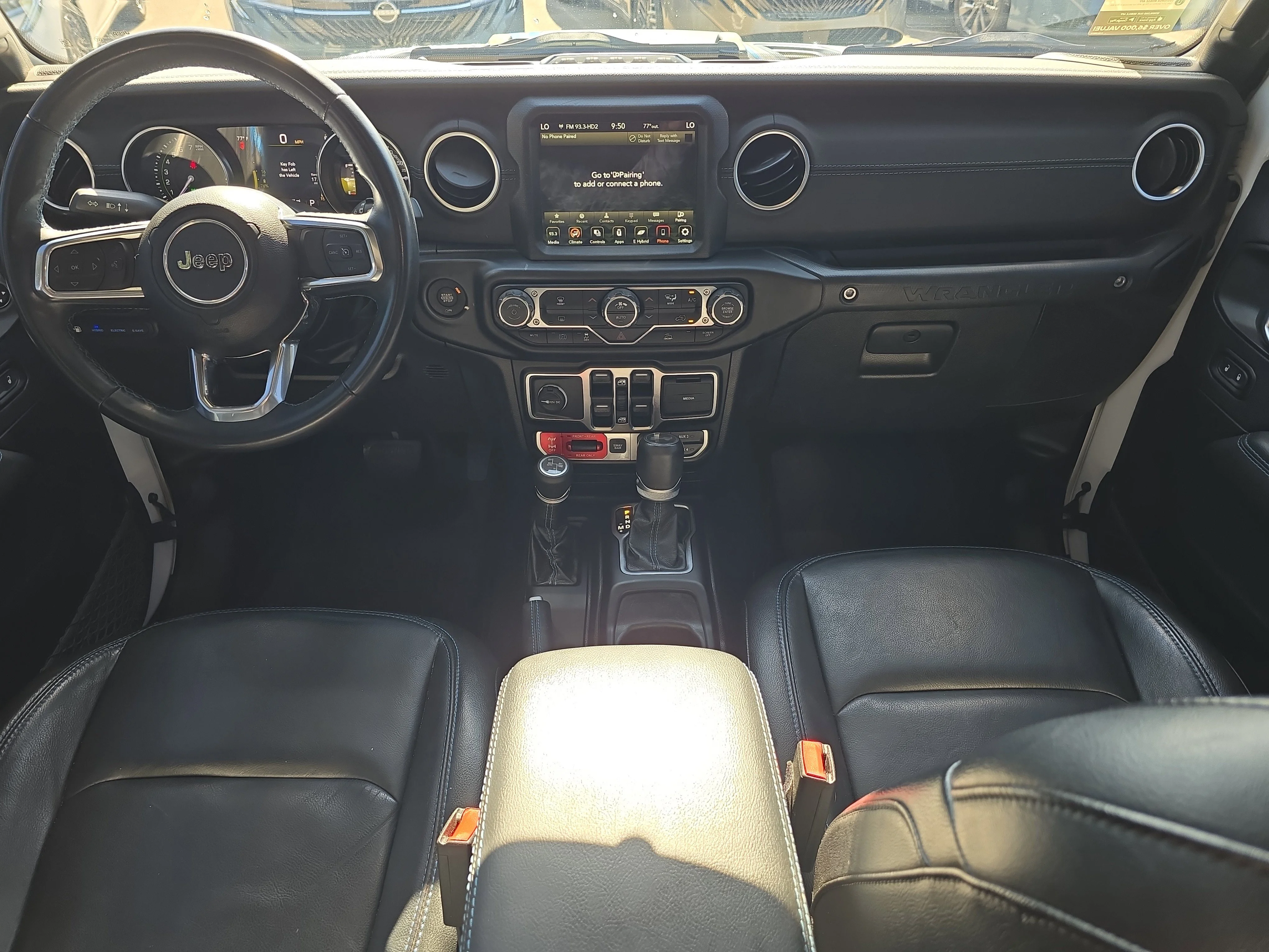 Used 2022 Bright White Clearcoat Jeep Unlimited Rubicon image 12