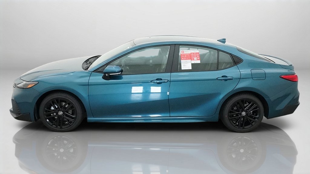 New 2026 Ocean Gem Toyota SE image 32