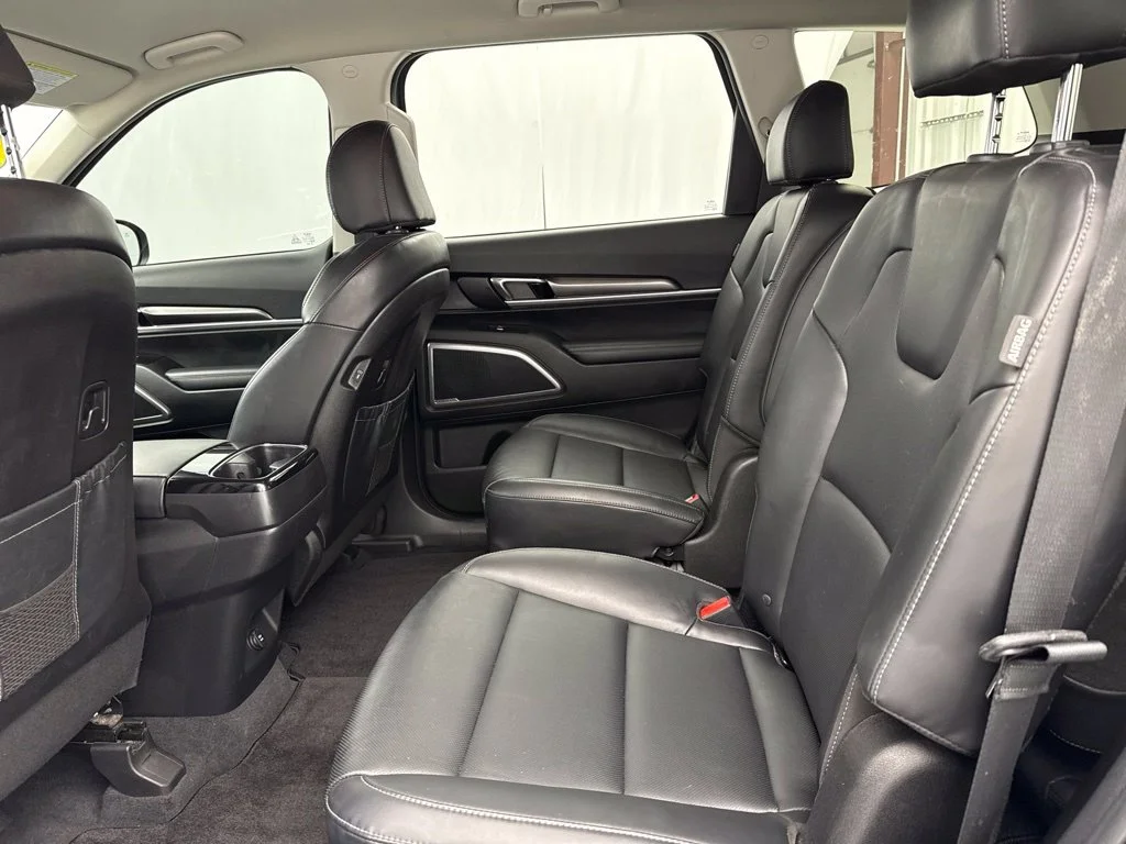 Used 2024 Silver Kia S image 14