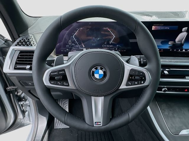 Used 2026 Gray BMW sDrive40i image 8