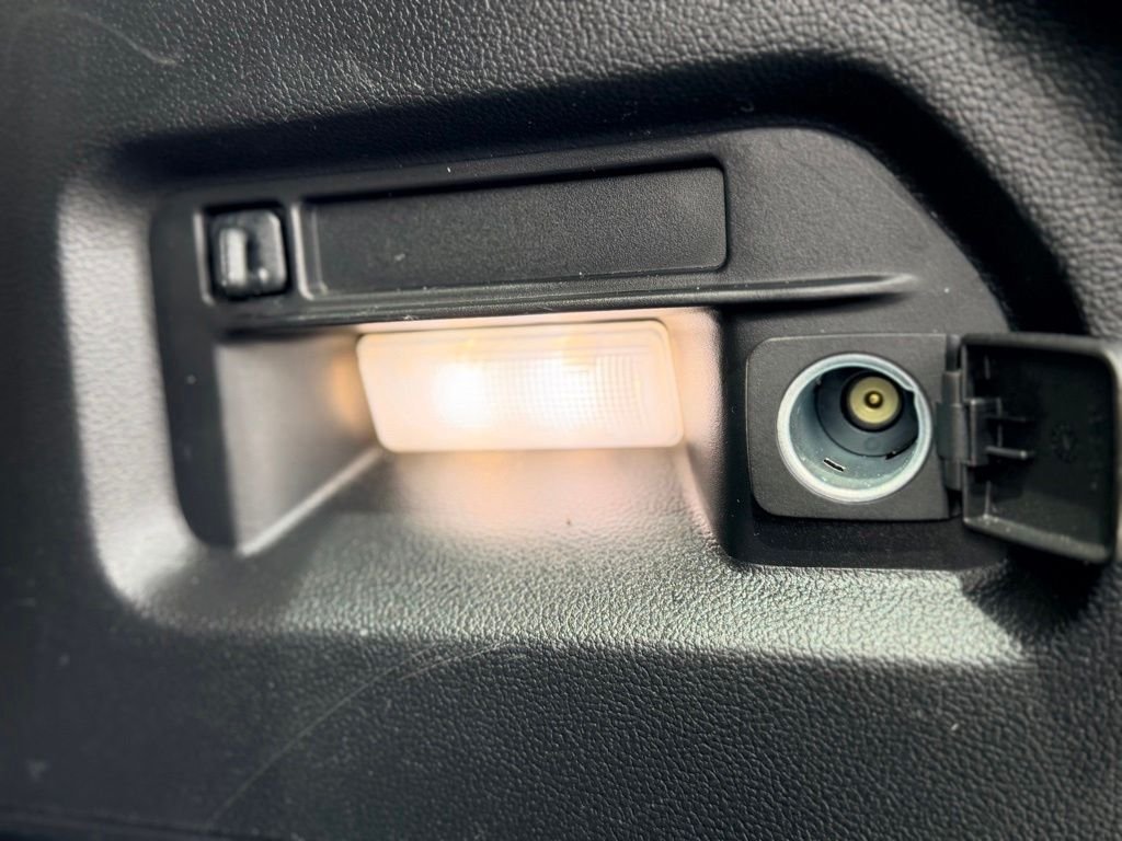 Certified Used 2023 White Ford XLT image 30