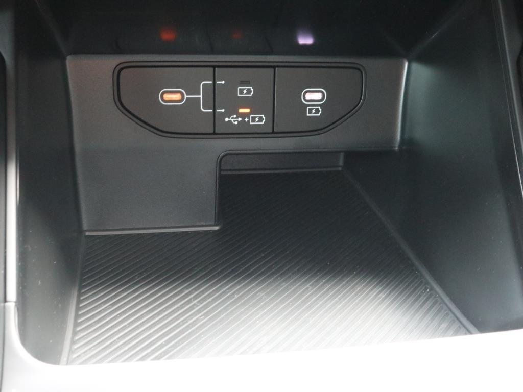 New 2025 Glacial White Pearl Kia LX image 11