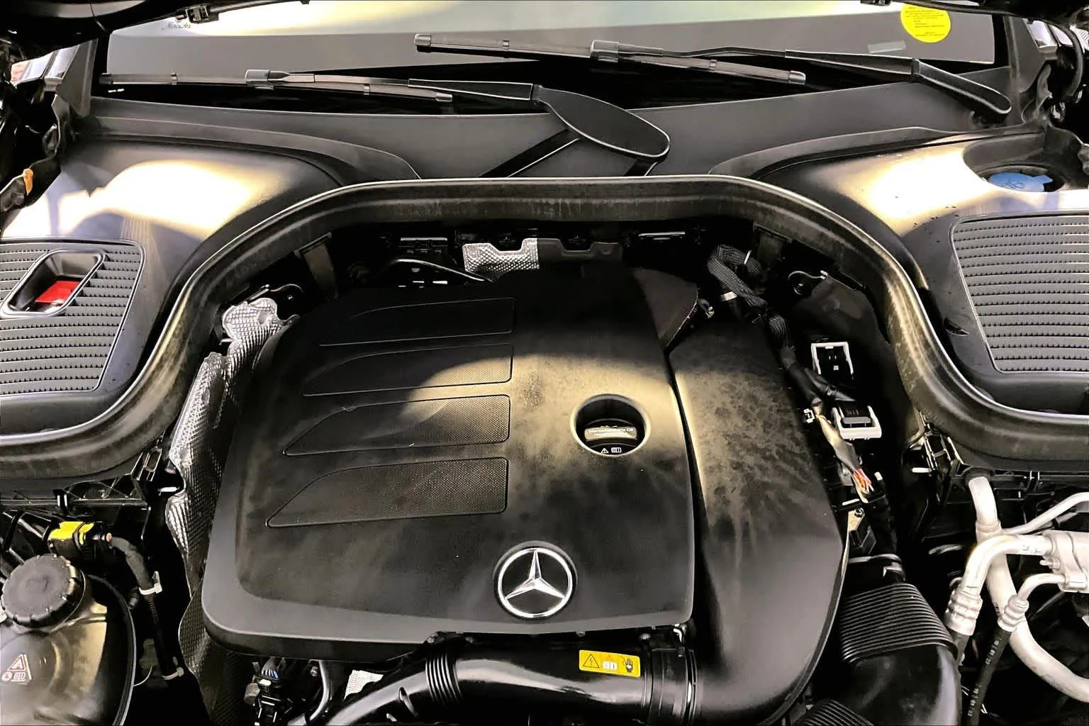 Certified Used 2022 Black Mercedes-Benz GLC 300 image 30