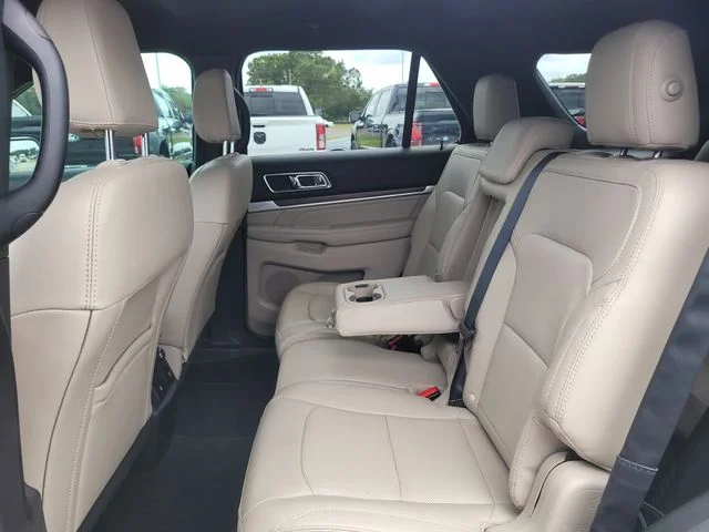 Used 2018 Silver Ford Limited image 16