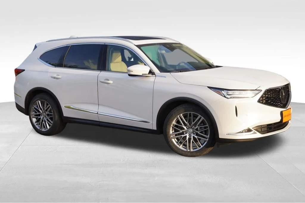 Used 2024 Platinum White Pearl Acura Advance image 2