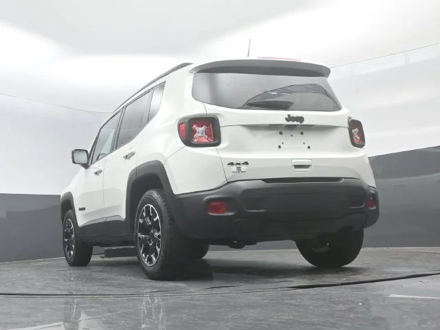 Certified Used 2023 Alpine White Clearcoat Jeep Latitude image 22