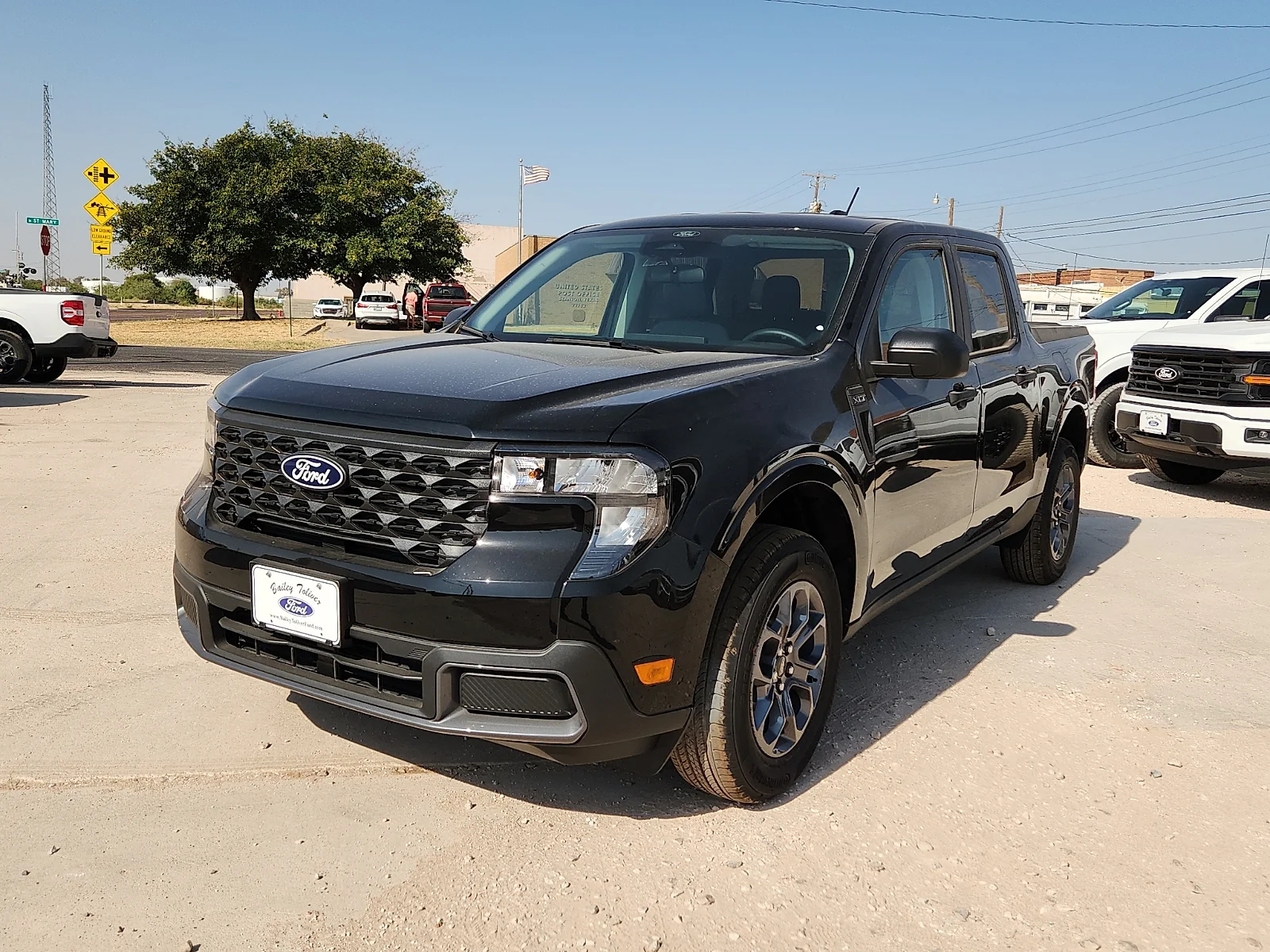 New 2026 Shadow Black Ford XLT image 3