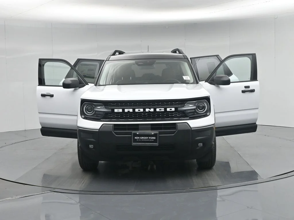 New 2026 Oxford White Ford Outer Banks image 32