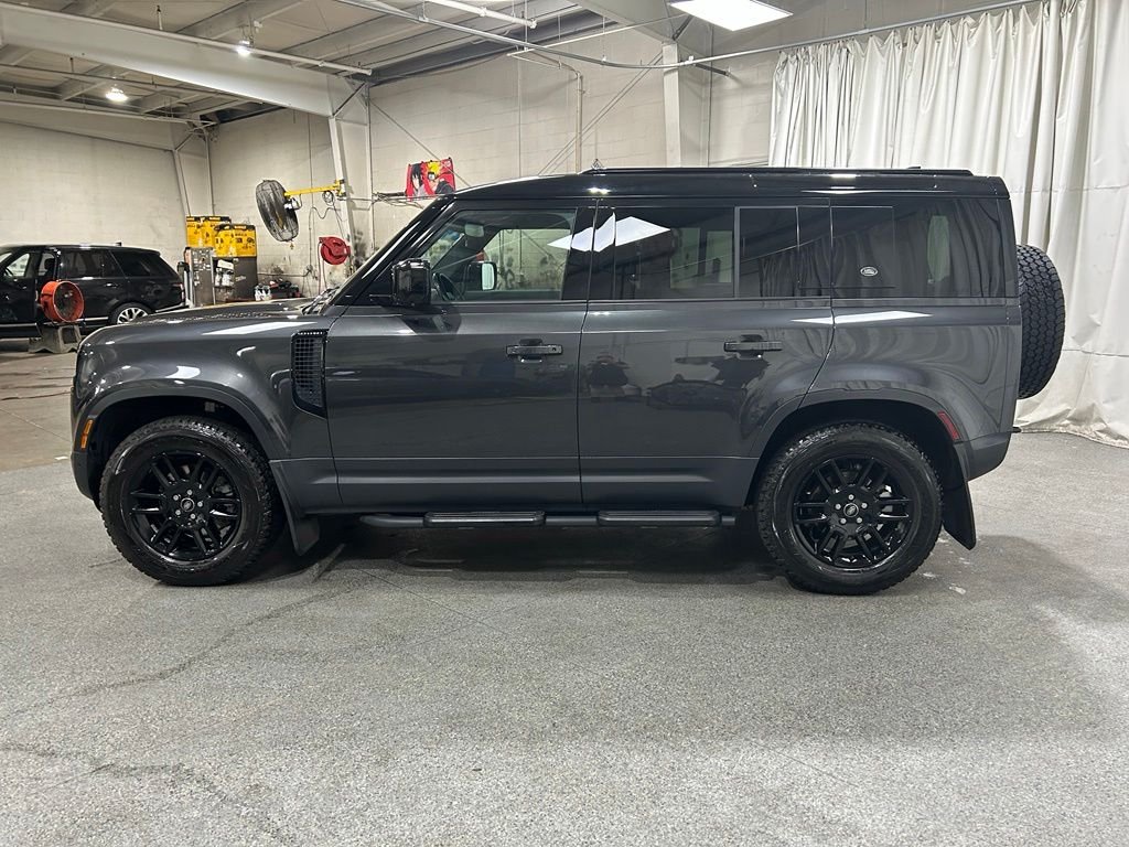 Used 2024 Carpathian Gray Premium Metallic Land Rover S image 5