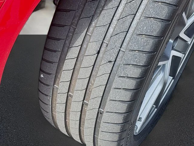 Used 2025  Audi Premium Plus image 34