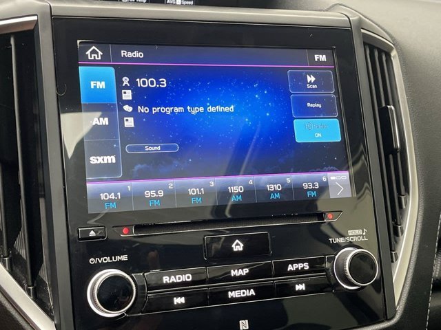 Used 2020 Crystal White Pearl Subaru Limited image 22