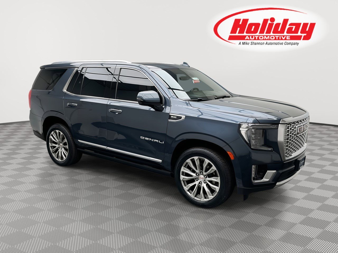 2021 GMC Yukon 4WD Denali's photo