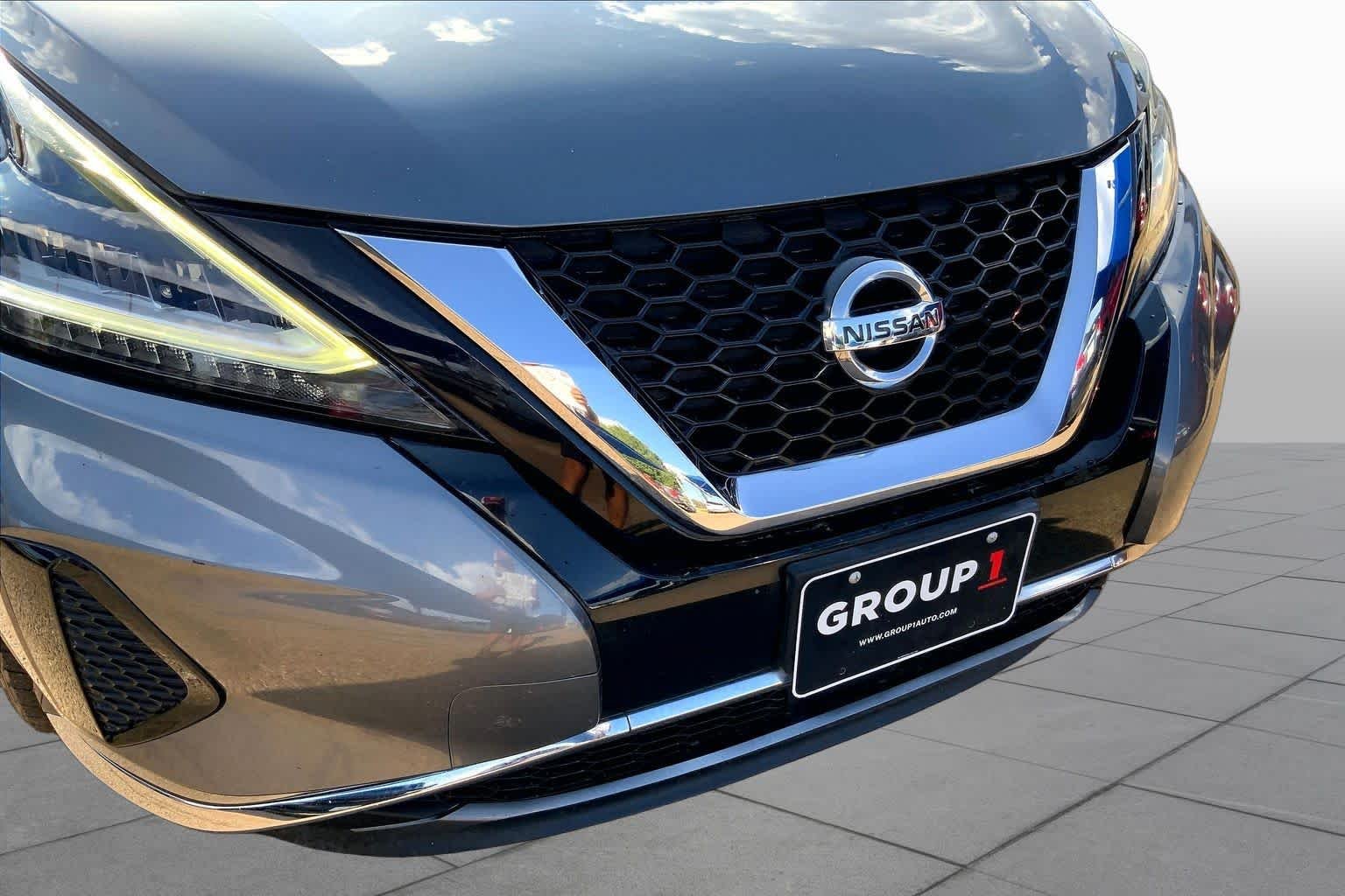 Used 2019 Gun Metallic Nissan SV image 28
