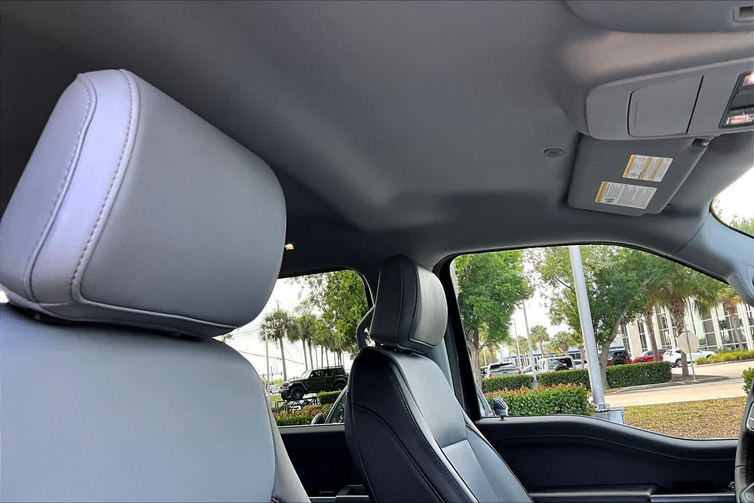 Used 2025 Carbonized Gray Metallic Ford LARIAT image 24