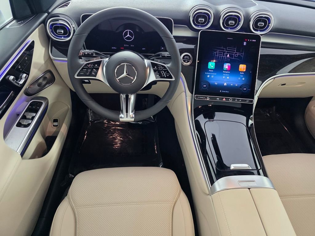New 2026 MANUFAKTUR Alpine Grey Mercedes-Benz GLC 300 image 25