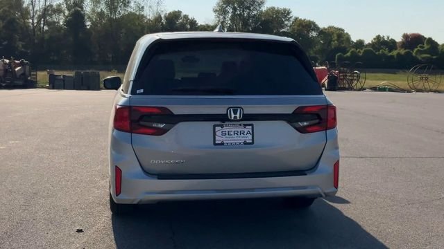 Certified Used 2026 Solar Silver Metallic Honda EX-L image 7