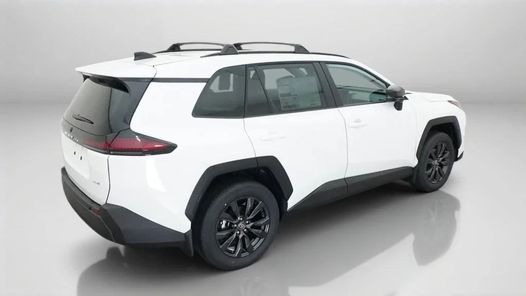 New 2026 Ice Cap Toyota XLE Premium image 9