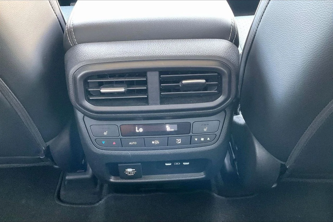 Certified Used 2025  Honda Elite image 18