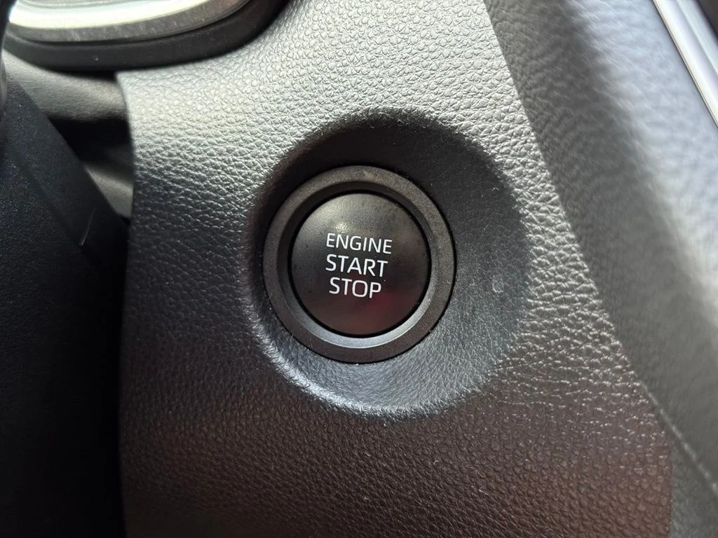 Used 2025 Silver Toyota XLE image 38