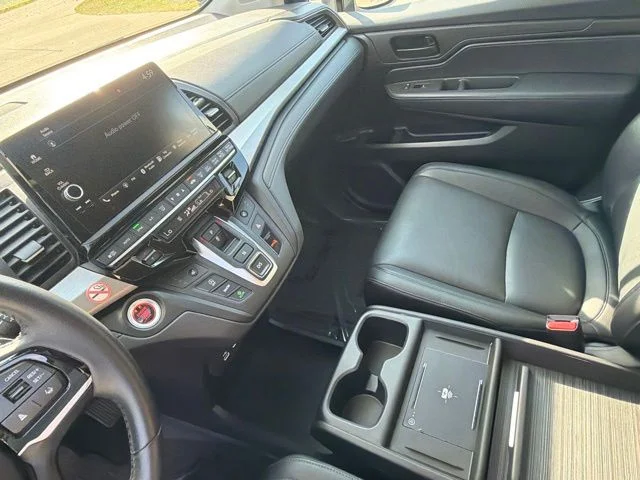 2025 Honda Odyssey EX-L - Photo 29