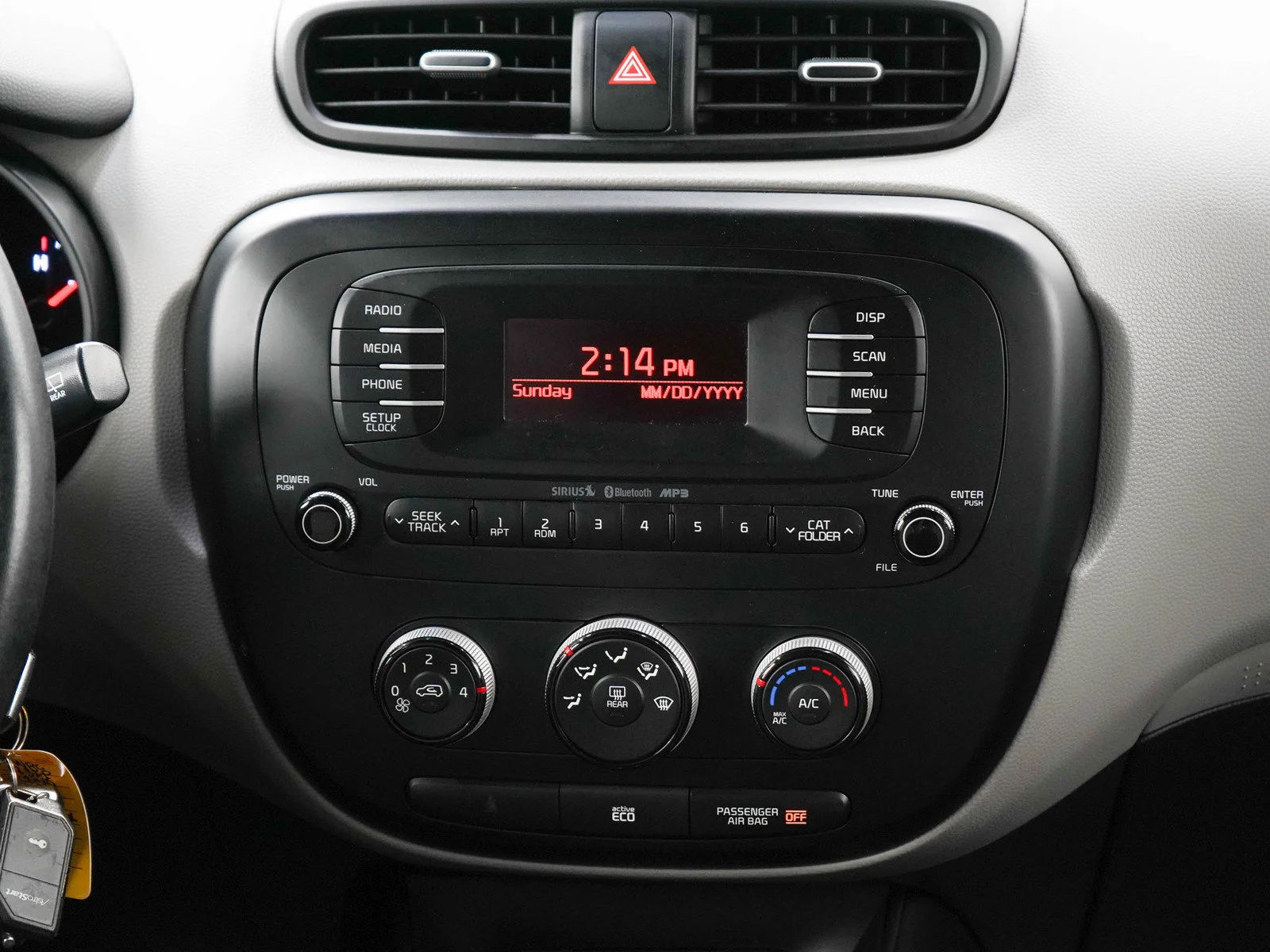 Used 2015 Shadow Black Kia  image 15