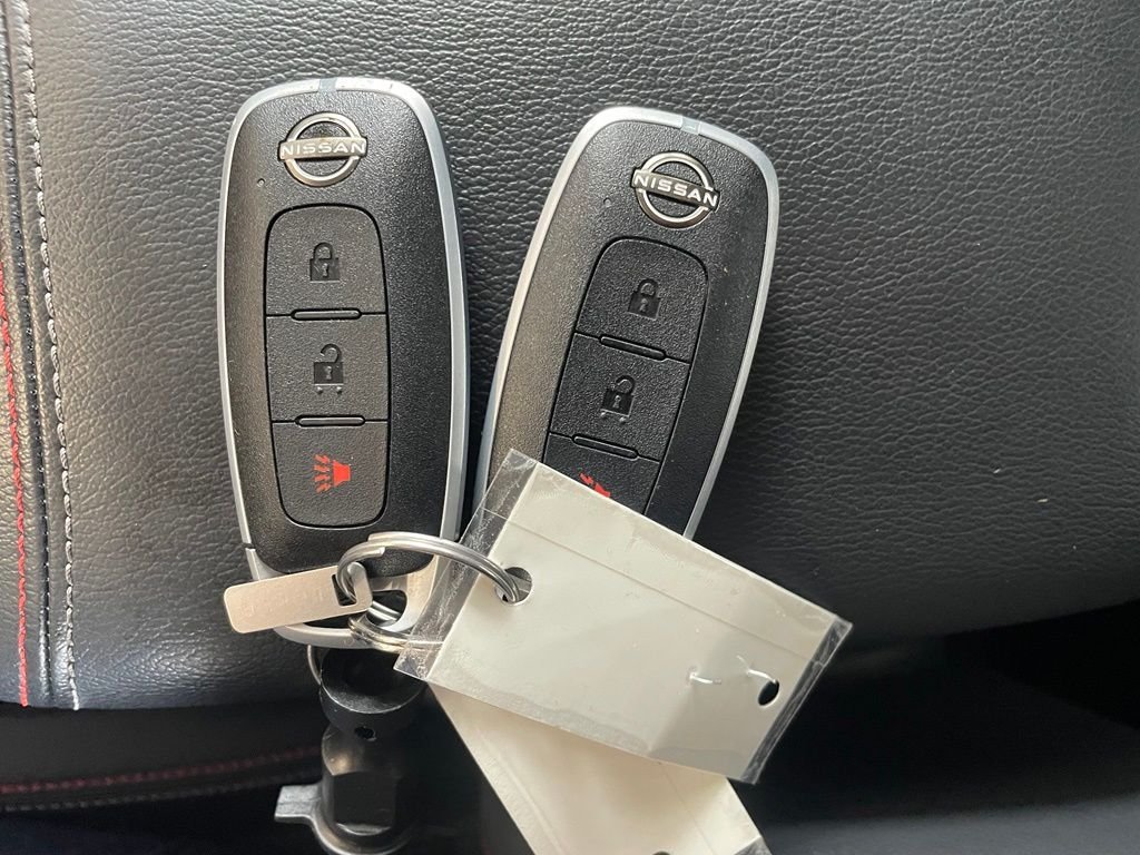 Certified Used 2025 Brown Nissan SR image 19