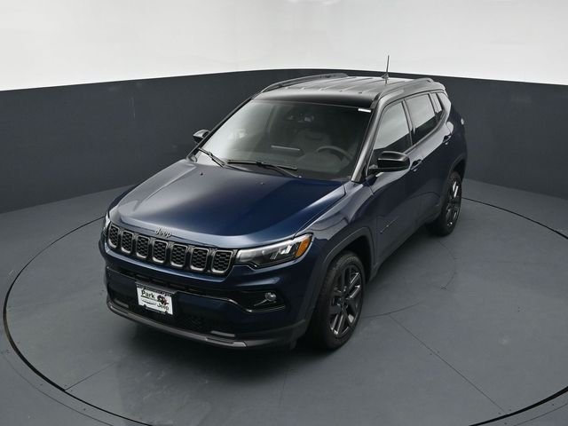 New 2026 Fathom Blue Pearl-Coat Exterior Paint Jeep Limited image 13