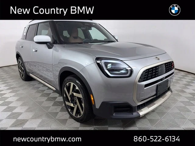 New 2027 Silver MINI Iconic image 1