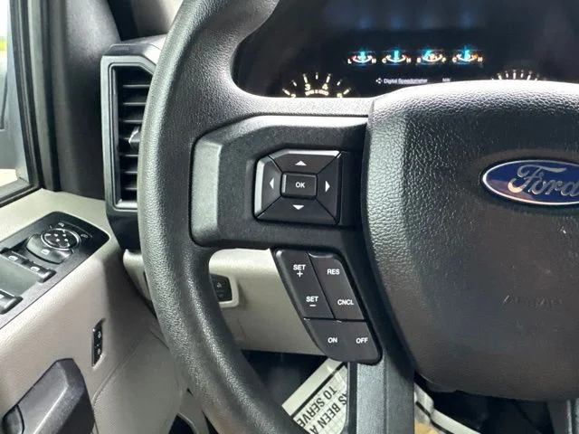 Used 2015 White Ford XL image 20