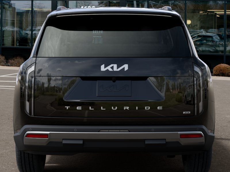 New 2027 Ebony Black Kia S image 13