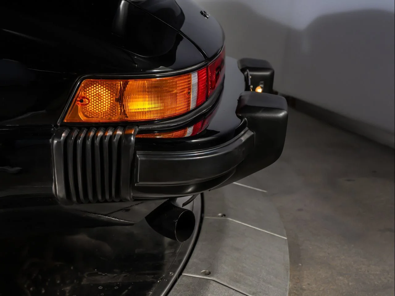 Used 1976 Black Porsche Turbo image 36