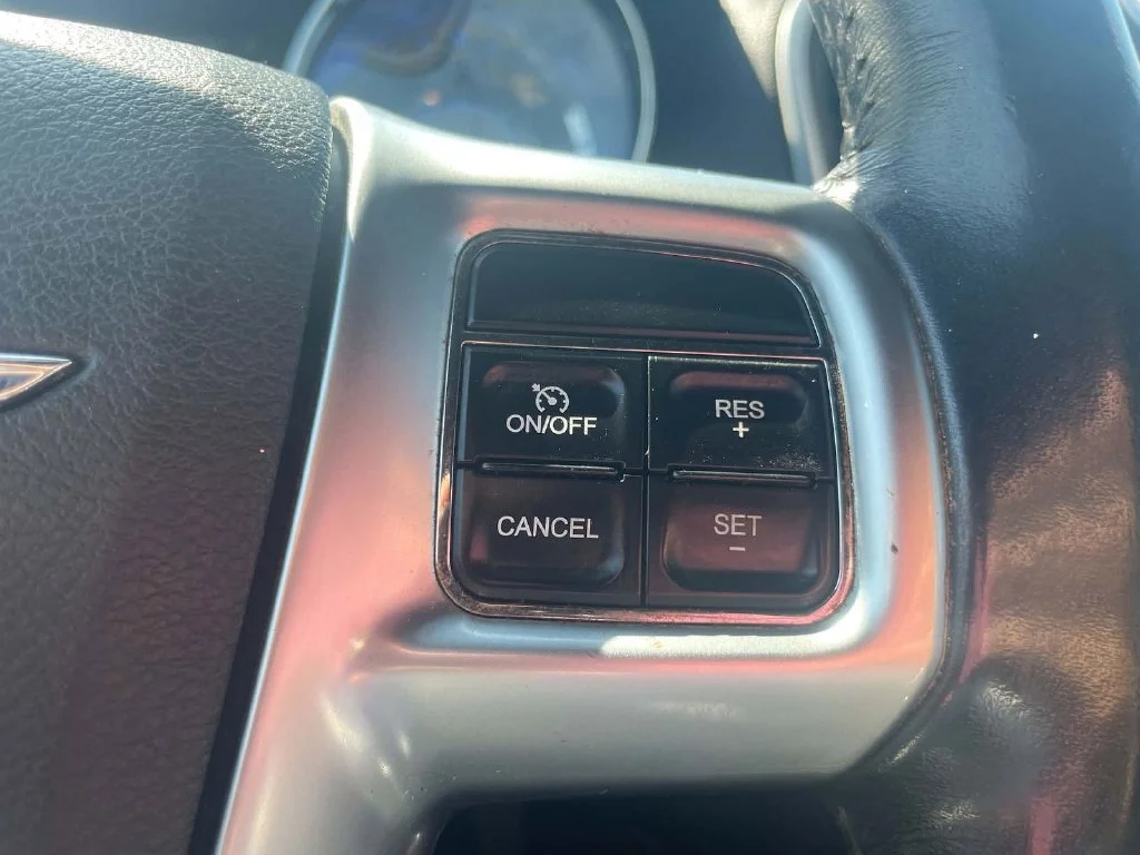 Used 2012 Red Chrysler Limited image 10