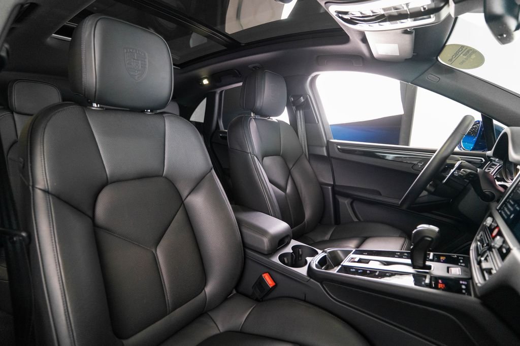 Used 2026 Blue Porsche Base image 17