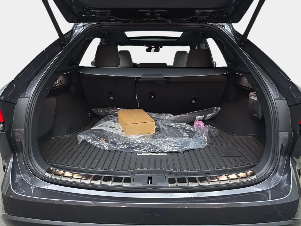 New 2026 Cloudburst Gray Lexus LUXURY image 12