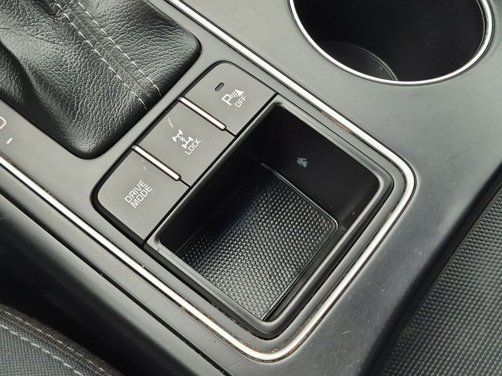 Used 2019 Blue Kia LX image 21