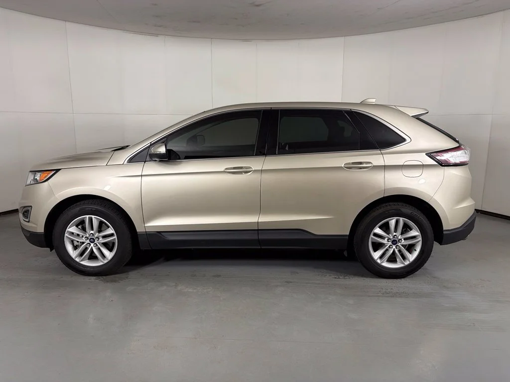 Used 2017 Gold Ford SEL image 5